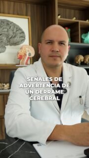 El cuerpo avisa… pero no siempre lo escuchamos.
Debilidad en un lado del cuerpo, dificultad para hablar o pérdida súbita de la visión no deben ignorarse.
 Actuar a tiempo puede salvar neuronas y funciones vitales. 📲 33 3113 2125 📍 Guadalajara, Jalisco.